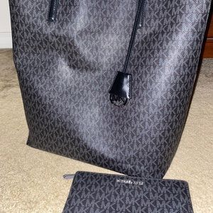 Michael Kors Tote with Matching Wallet